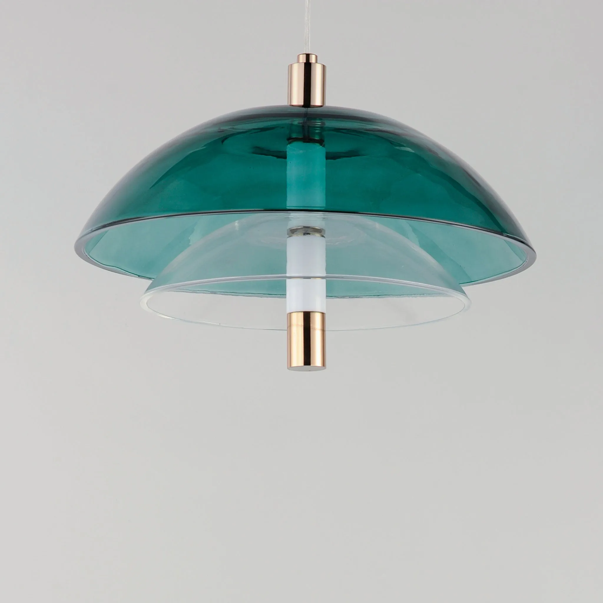 Maxim Arya Single Pendant