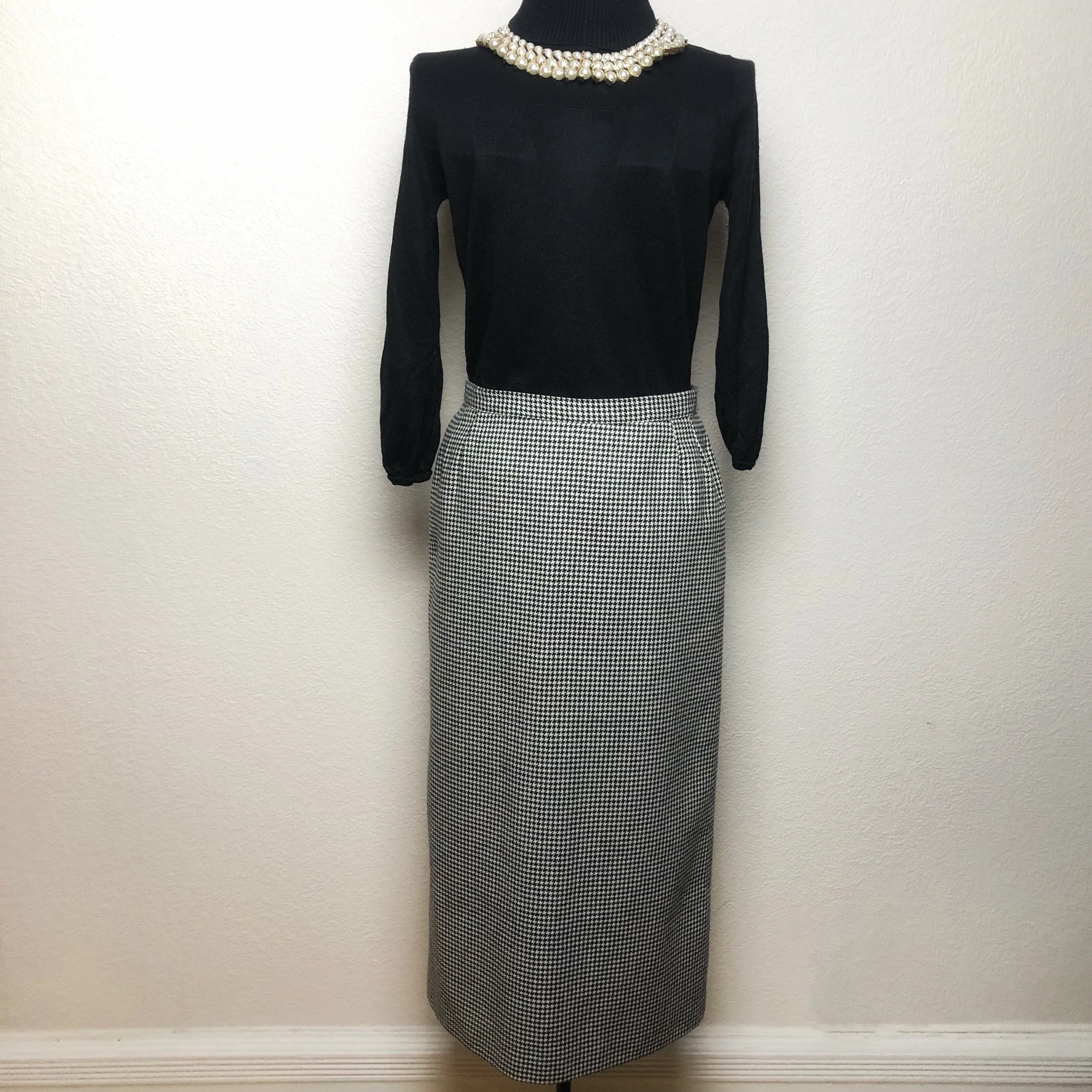 Vintage Houndstooth Pencil Skirt
